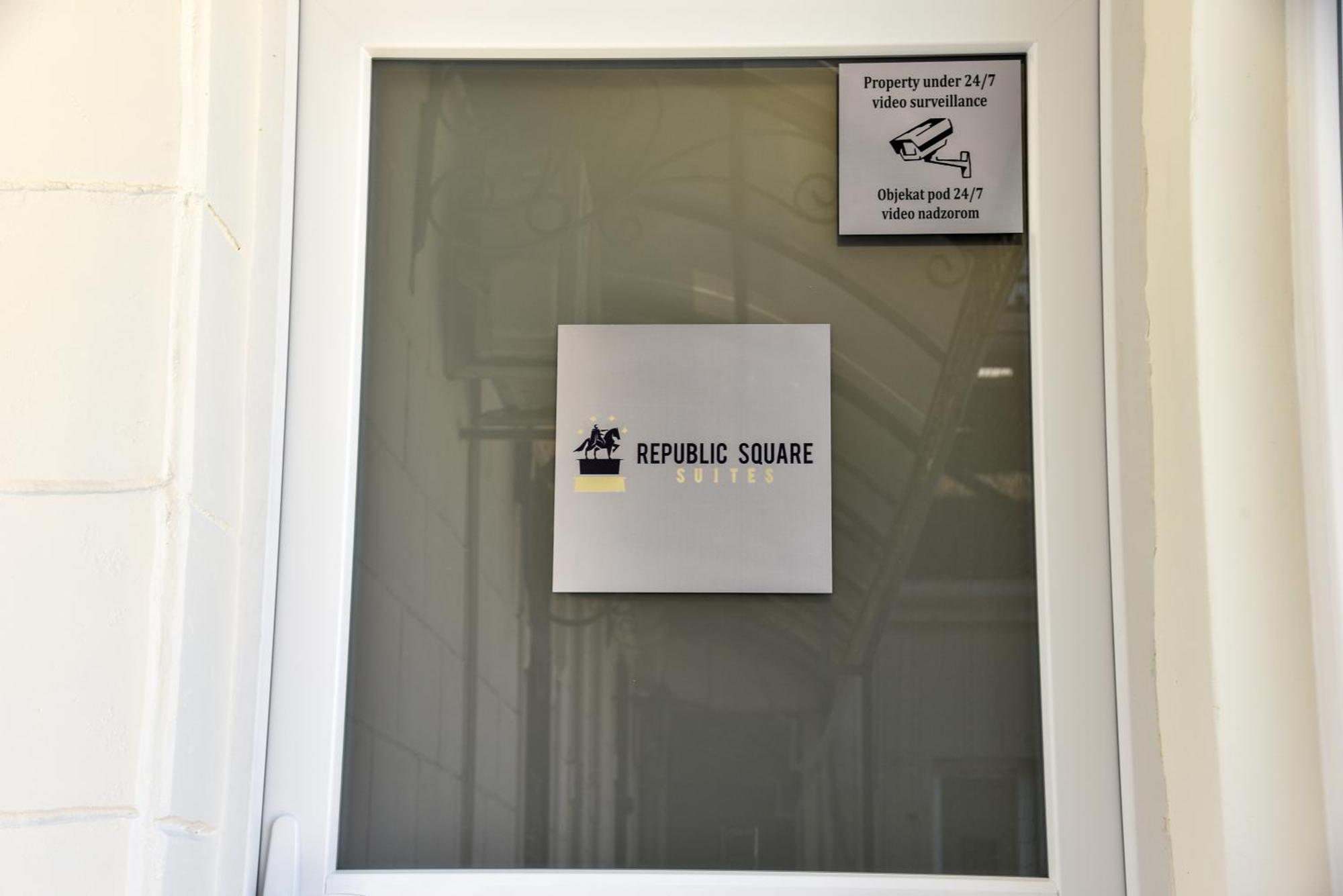 Republic Square Luxury Suites بلغراد المظهر الخارجي الصورة