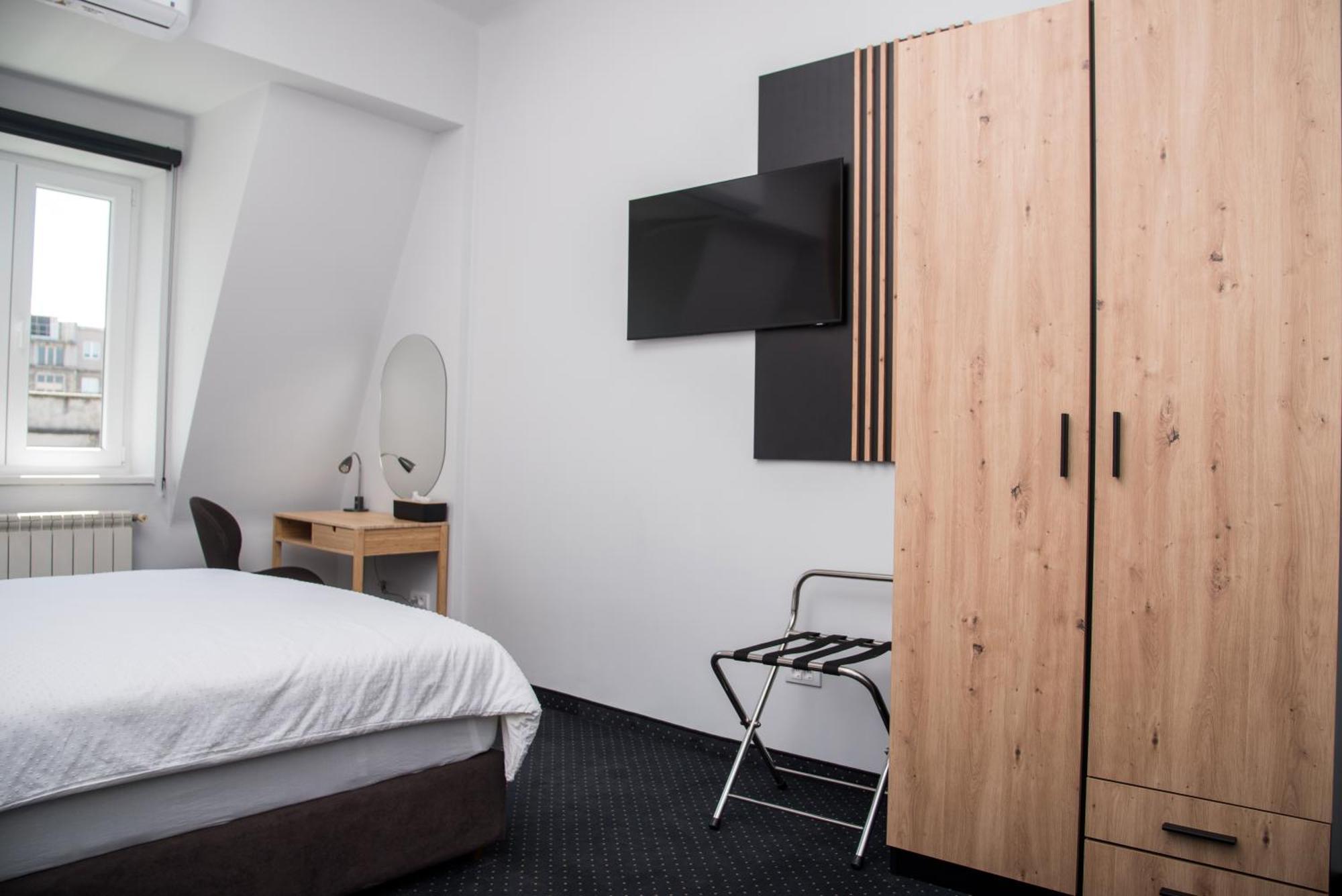 Republic Square Luxury Suites بلغراد المظهر الخارجي الصورة